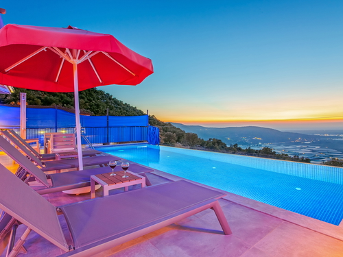  gece  -  Kasım
  | Kalkan Yeşilköy Villa (4 Kişilik, Özel Havuzlu, Jakuzili Seçenekli)